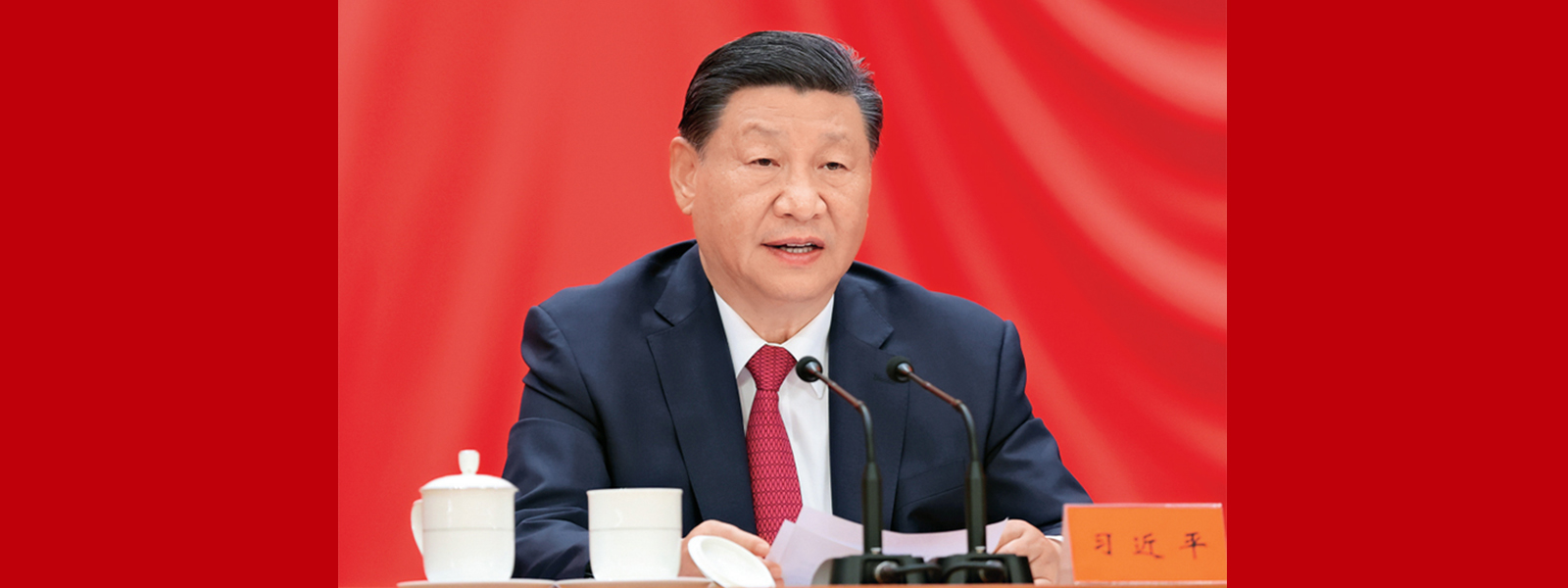 习近平：朝着建成科技强国的宏伟目标奋勇前进
